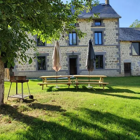 Lepetit Sabotier Grande Capacite Puy De Dome Ferienhaus *