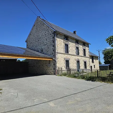 Holiday home Lepetit Sabotier Grande Capacite Puy De Dome *